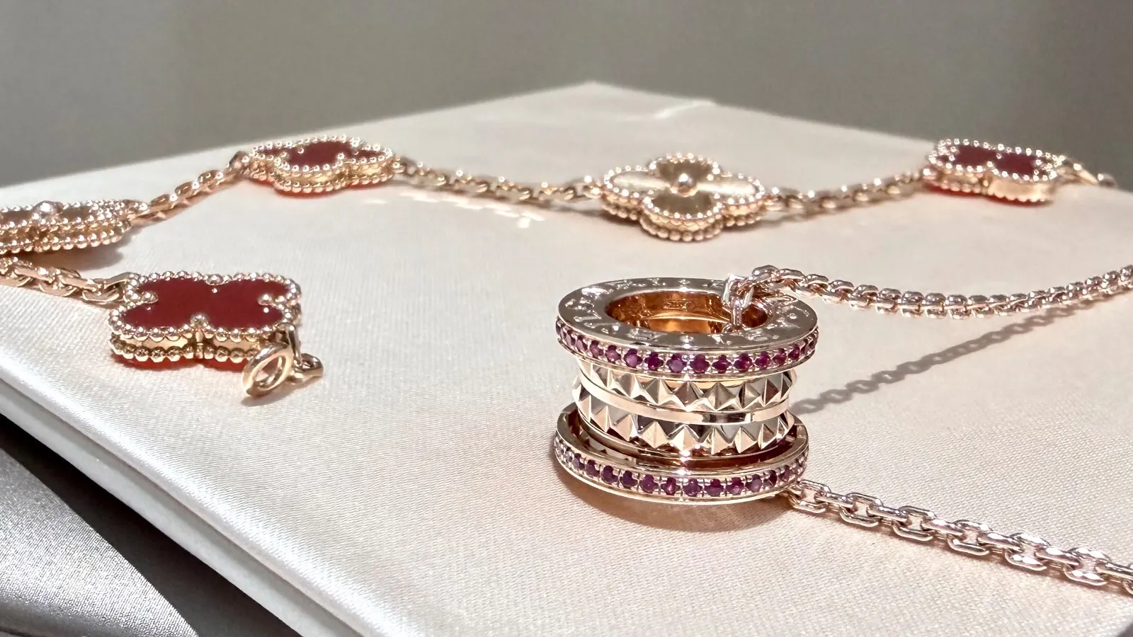 Van Cleef & Arpels · Bvlgari ของแท้ 100%
